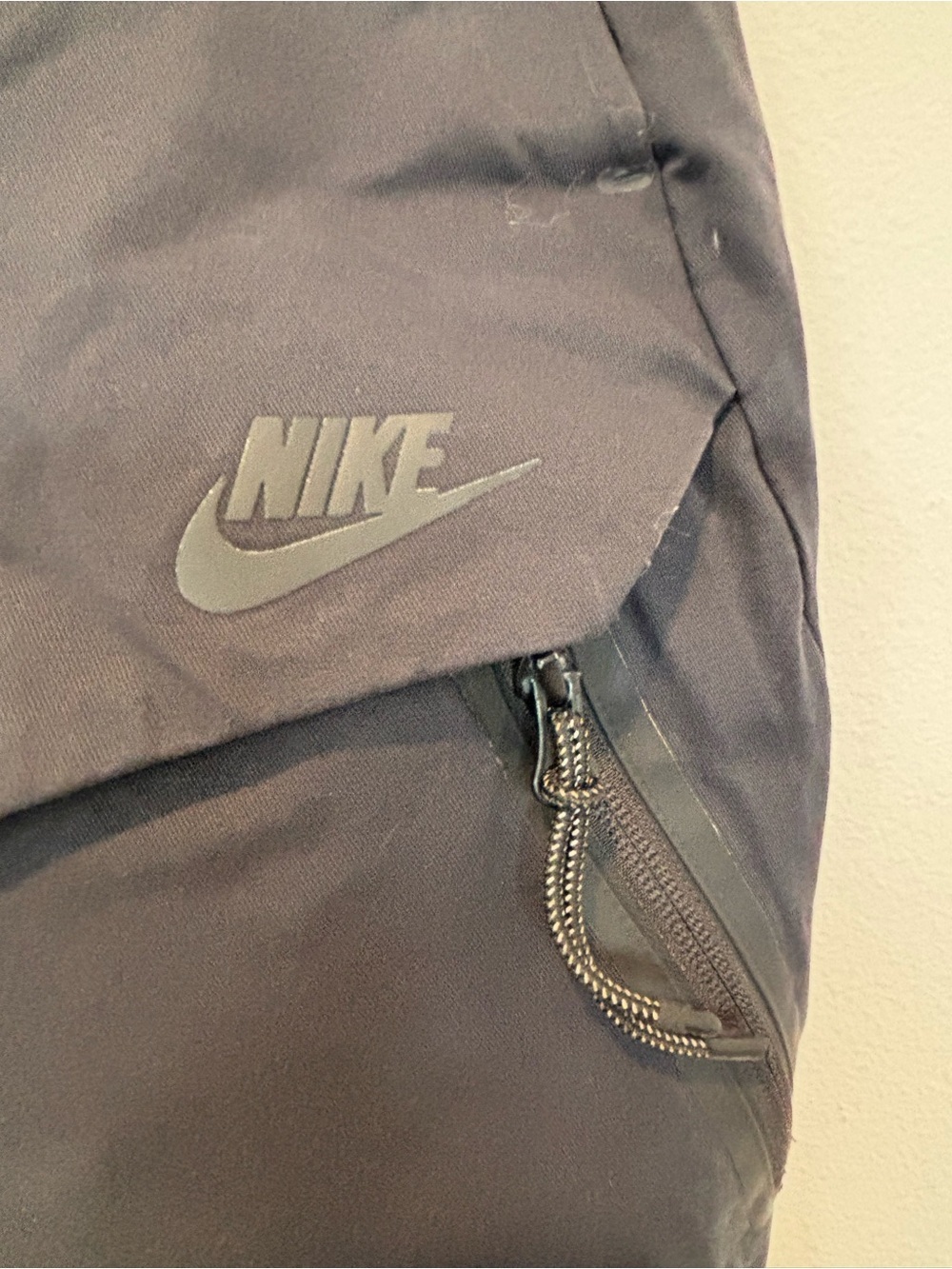 Nike Men’s Black Athletic Shorts with Side Zip Pocket - Thick! - Picture 4 of 4